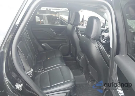 2021 Lincoln Corsair Standard z USA, uszkodzony, nr VIN 5LMCJ1C96MUL10056